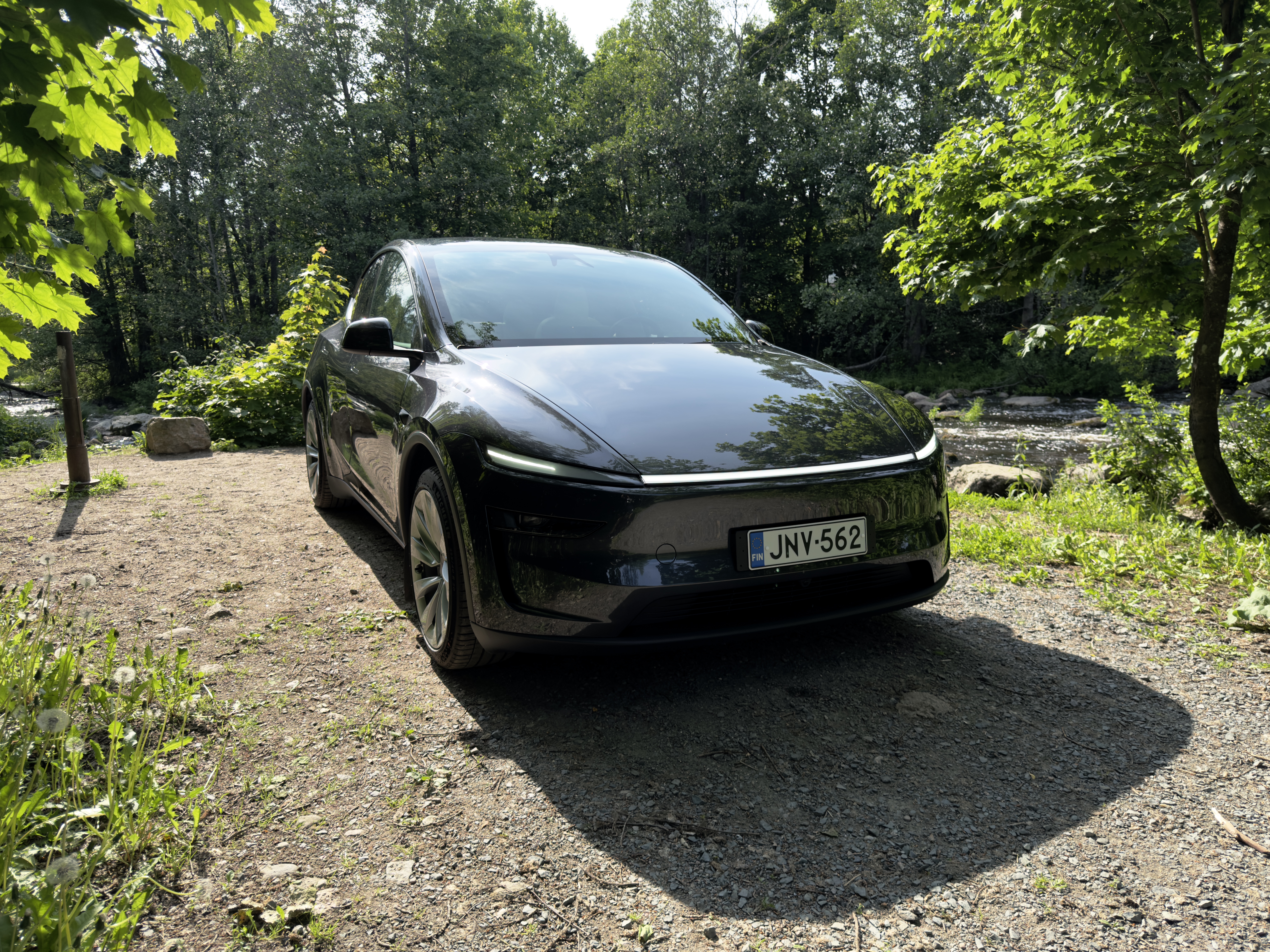 Tesla Model Y LR AWD